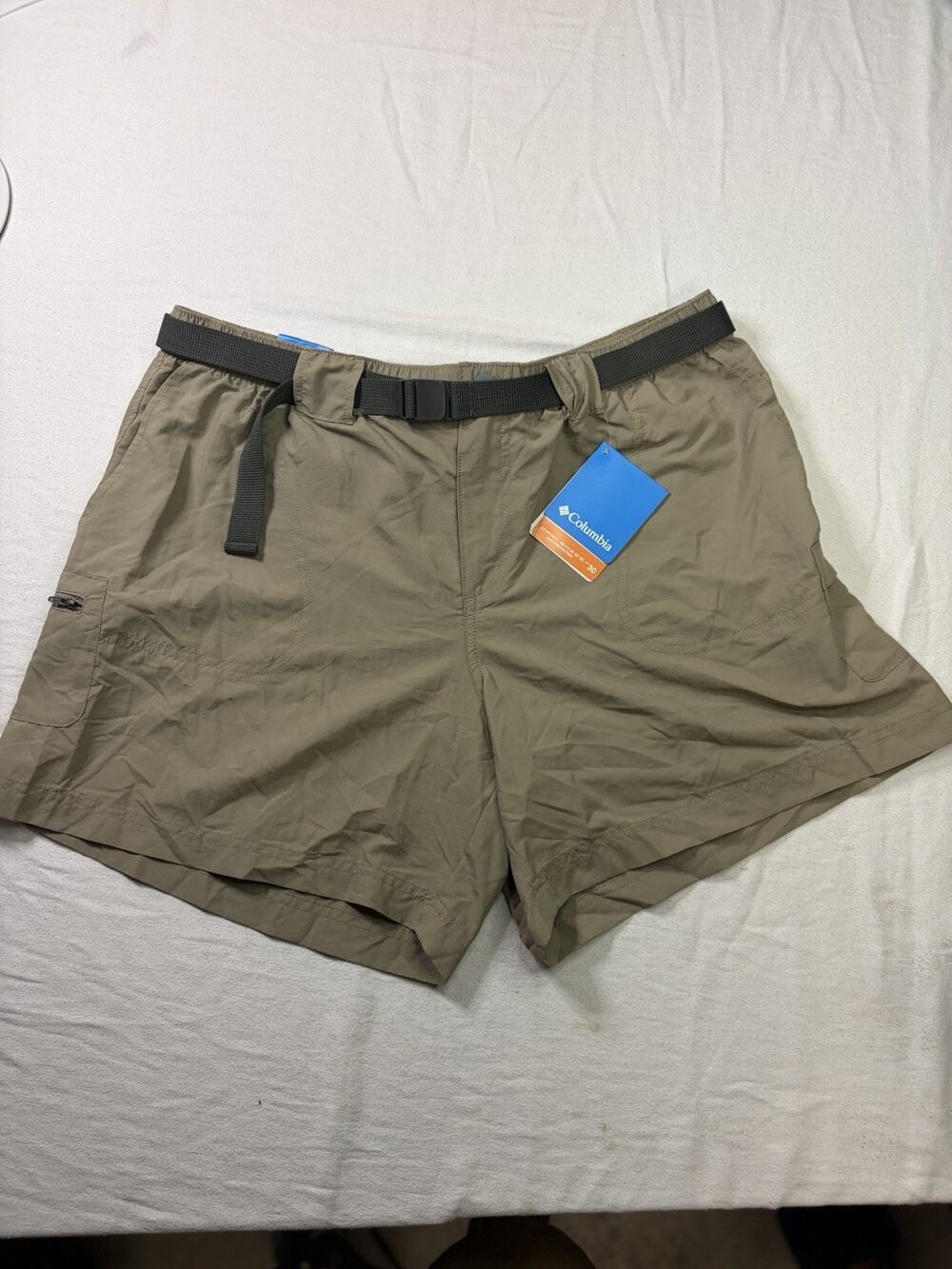 NWT Columbia Shorts Women’s XL Sandy River Cargo 6” Omni-Shade UPF 30 Belted